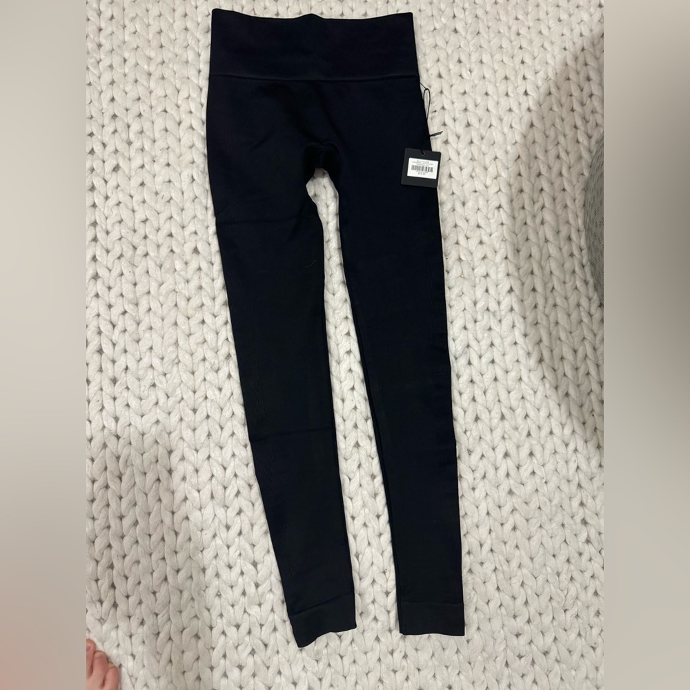 SET Active Leggings